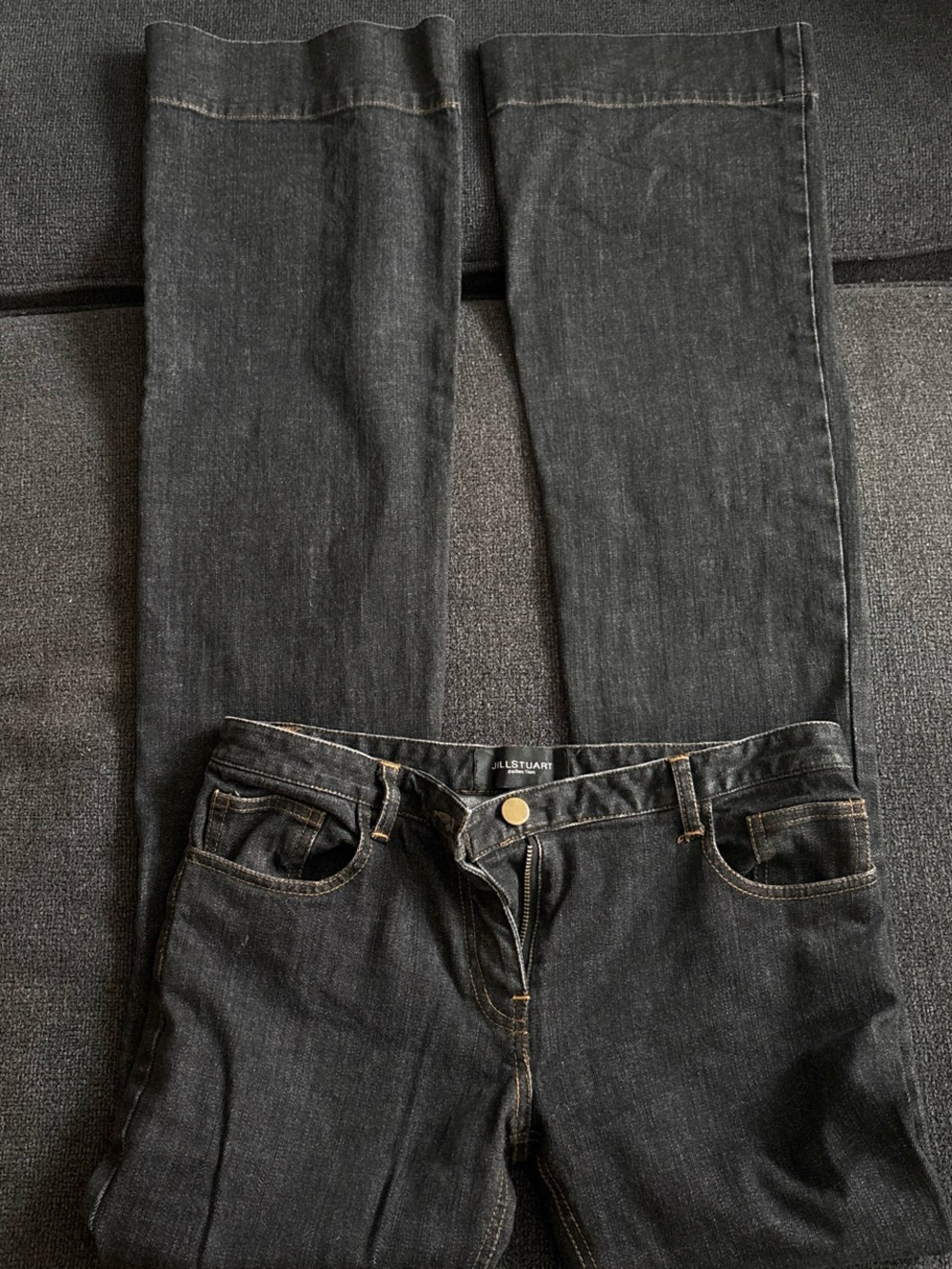 Dark Gray Women’s Jeans with Contrast Stitching